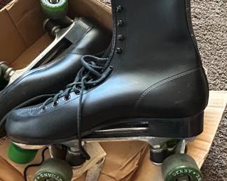 Vintage Roller Derby Roller Star Quad Skates with Urethane Wheels fourth image