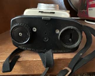 Kodak Brownie Starflash Camera Blue third image