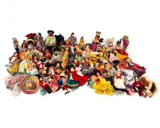 177 LargeCollectionofInternationalCostumeDollsAccessories