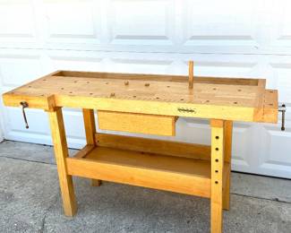 WhiteGate Solid Wood Workbench with 2 Separate Vices