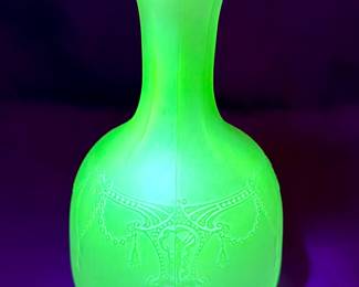 Vintage Frosted Uranium Glass Anchor Hocking Cameo Ballerina Decanter
