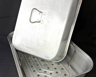 Vintage Wear-Ever Large Roaster with Handled Trivet Rack
