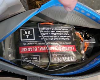 YETI Sidekick Dry Waterproof Gear Case - Fog Gray