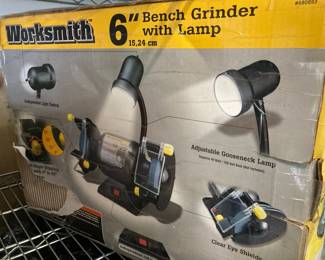 Worksmith 480853 6-inch Bench Grinder with Lamp