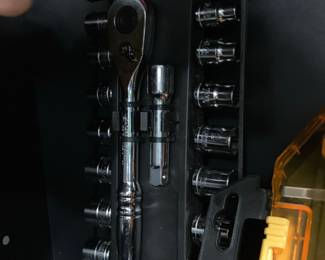 Husky 18-Piece 3/8-inch Drive Socket Wrench Set