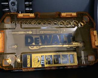 DeWalt DWMT73804 34-Piece Mechanics Tool Set