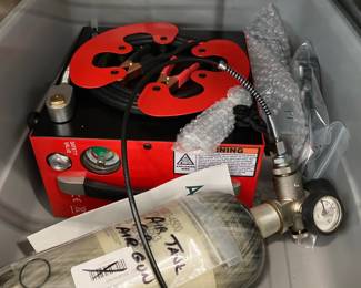 Air Venturi Nomad II 4500 PSI Portable PCP Compressor with Acecare 3L Carbon Fiber Air Tank