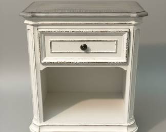 Magnolia Manor Antique White Nightstand