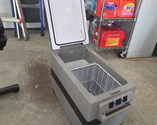 Euhomy CF45 Portable Car Refrigerator/Freezer