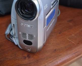 Sony DCR-HC40 MiniDV Handycam