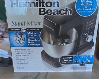Hamilton Beach 63325 6-Speed Stand Mixer