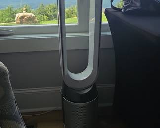 Dyson Pure Cool TP04 Tower Air Purifier