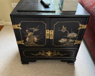 Black lacquered Chinoiserie cabinet