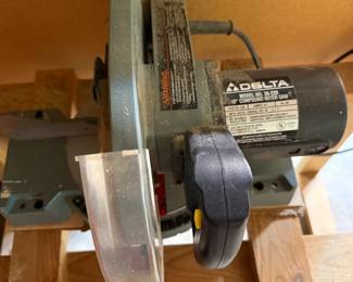 Delta Compound Miter Saw