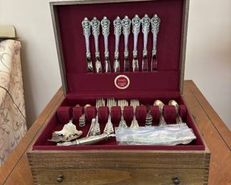 Grand Baroque sterling flatware for 8