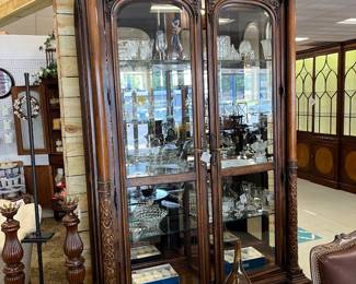 AMAZING CURIO