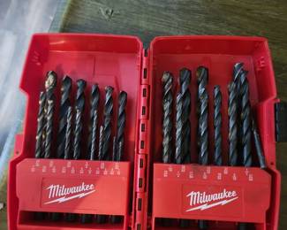 Milwaukee drill bit