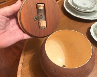 Wood humidor