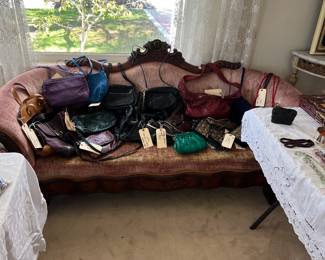 Loads of vintage handbags