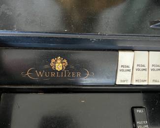 Wurlitzer organ