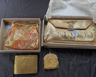 3 Vintage Hand In Fashion Purses And 3 Wallets