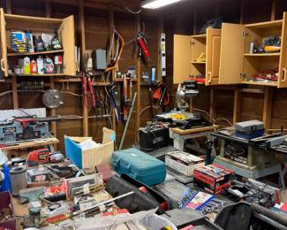 Outside tool workshop