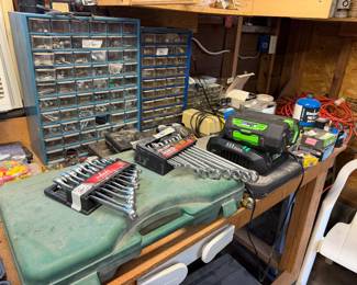 Outside tool workshop