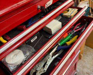 Outside tool workshop