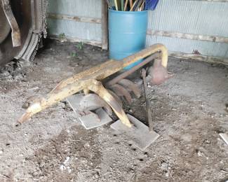 Danuser Post Auger