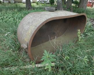 Steel Tank w/casters