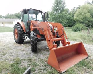 2014 KUBOTA M9660 Tractor w/LA1353 Front Loader, FWA, Dual Hyd. 3pt. Cab w/A/C & Heater, 80% Rubber, 309 hours