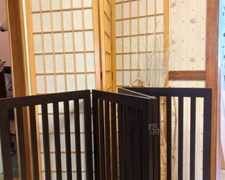 Pet Gate and Room Divider
