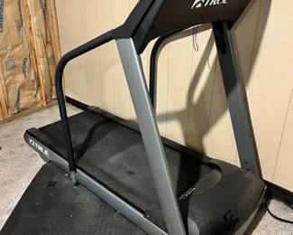 True 400 Treadmill