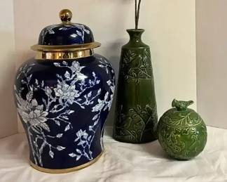 Floral Ceramic Decor