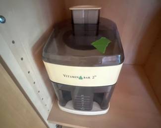 Vitamin Bar 2 machine