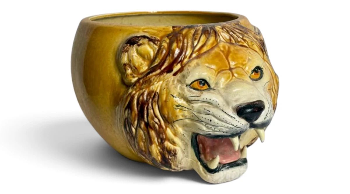 Italian Lion head planter