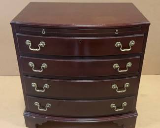 LinkTaylor Mahogany Chest