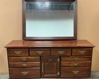 Traditional Dresser Mirror