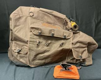 Mud River Kennel Cover