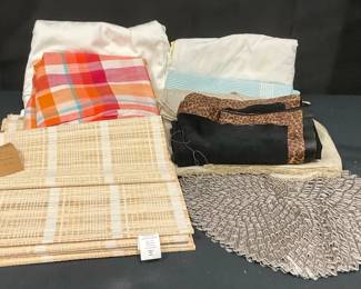 Place Mats Linens