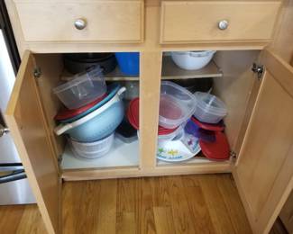 Plastic food storage