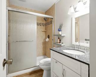 20Bath 1B