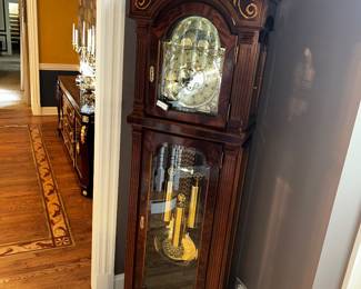 Ridgeway Grandfather clock - $1000