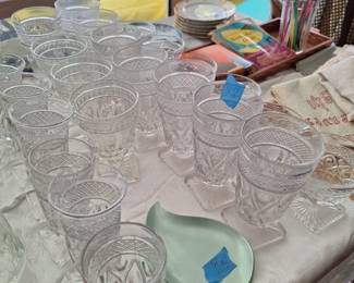 Glasses set