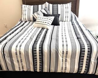 Queen size bed