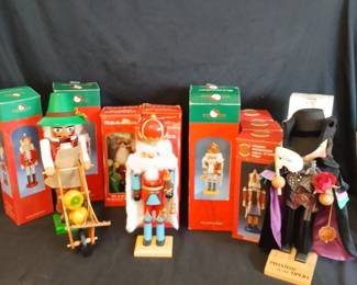 Steinbach Kurts Adler More Nutcrackers