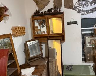 mirrors & cabinets