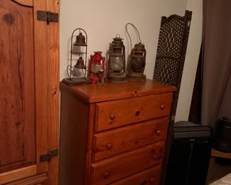 solid wood dressers