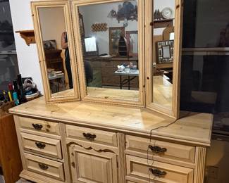 solid wood dresser