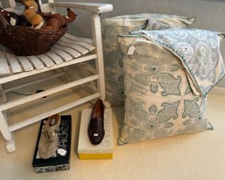 Women's Shoes, Decorative Pillows